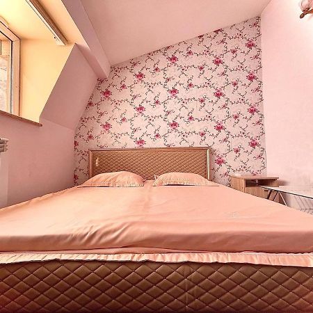 Crystal Villa Hotel Ереван Экстерьер фото