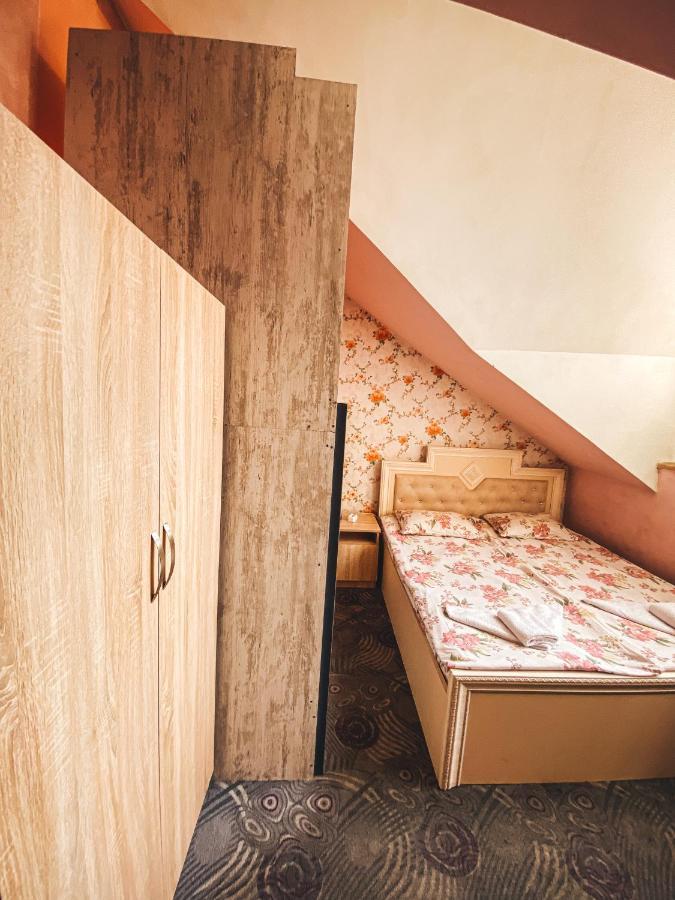 Crystal Villa Hotel Ереван Экстерьер фото